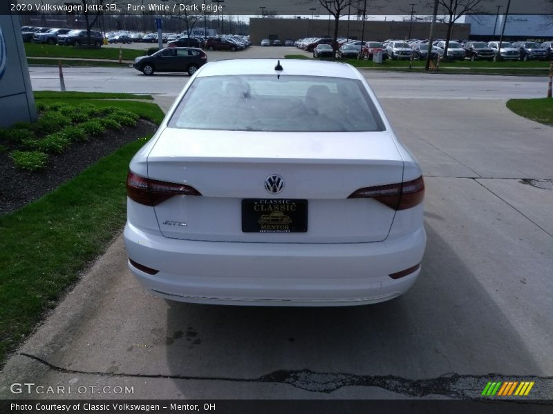 Pure White / Dark Beige 2020 Volkswagen Jetta SEL