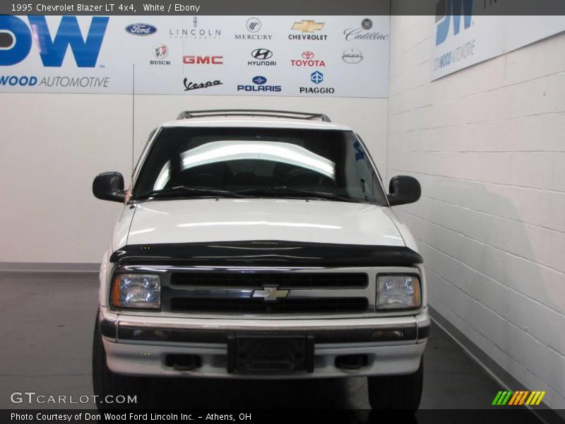 White / Ebony 1995 Chevrolet Blazer LT 4x4