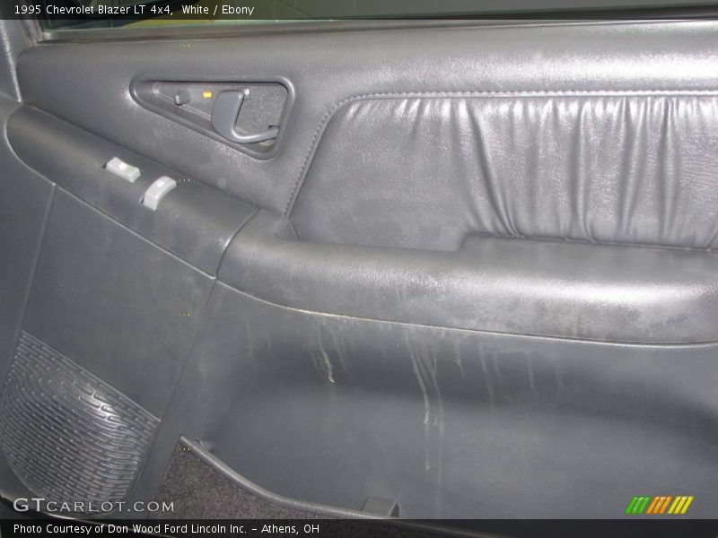 White / Ebony 1995 Chevrolet Blazer LT 4x4