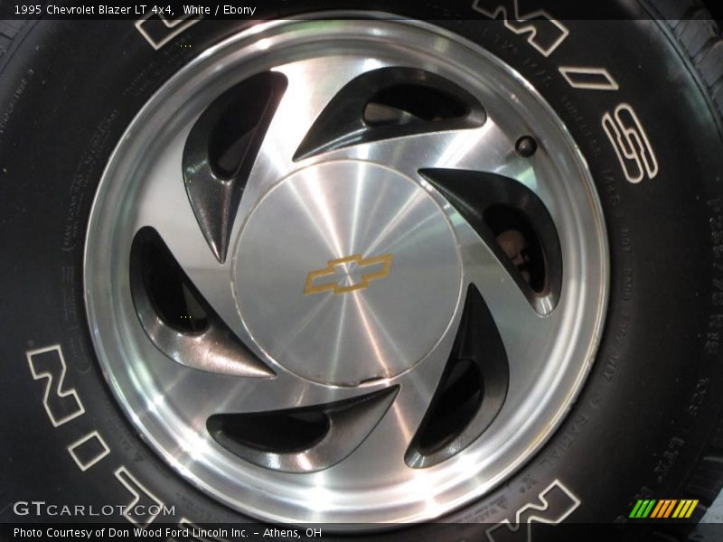 White / Ebony 1995 Chevrolet Blazer LT 4x4