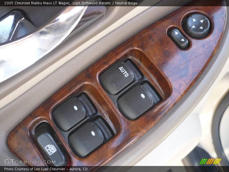 Light Driftwood Metallic / Neutral Beige 2005 Chevrolet Malibu Maxx LT Wagon