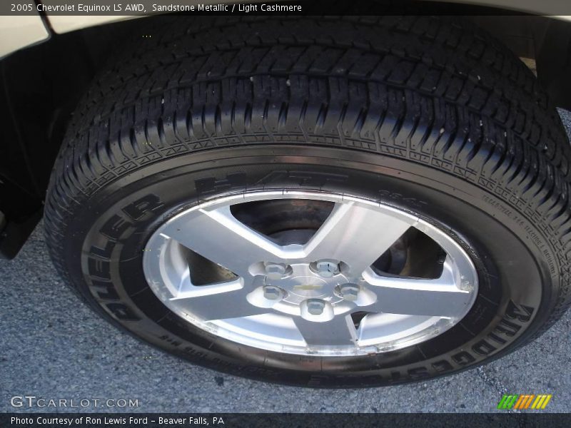 Sandstone Metallic / Light Cashmere 2005 Chevrolet Equinox LS AWD