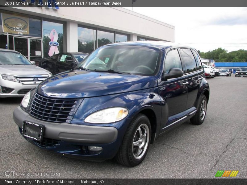 Patriot Blue Pearl / Taupe/Pearl Beige 2001 Chrysler PT Cruiser