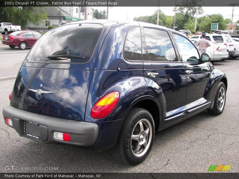 Patriot Blue Pearl / Taupe/Pearl Beige 2001 Chrysler PT Cruiser