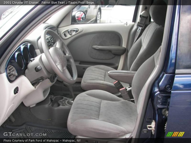 Patriot Blue Pearl / Taupe/Pearl Beige 2001 Chrysler PT Cruiser