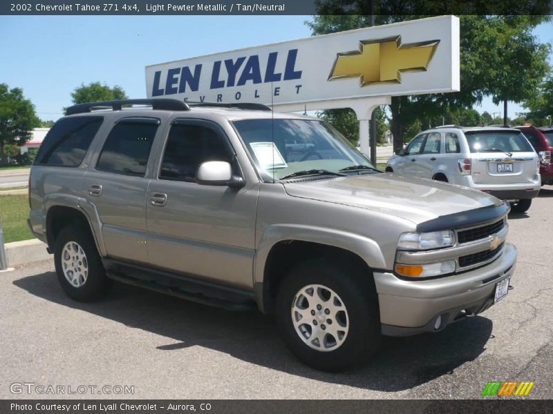 Light Pewter Metallic / Tan/Neutral 2002 Chevrolet Tahoe Z71 4x4