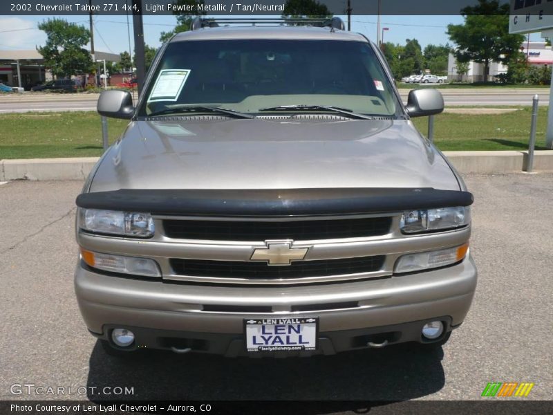 Light Pewter Metallic / Tan/Neutral 2002 Chevrolet Tahoe Z71 4x4