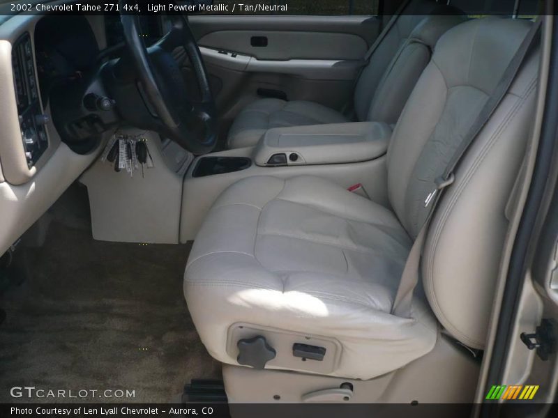 Light Pewter Metallic / Tan/Neutral 2002 Chevrolet Tahoe Z71 4x4