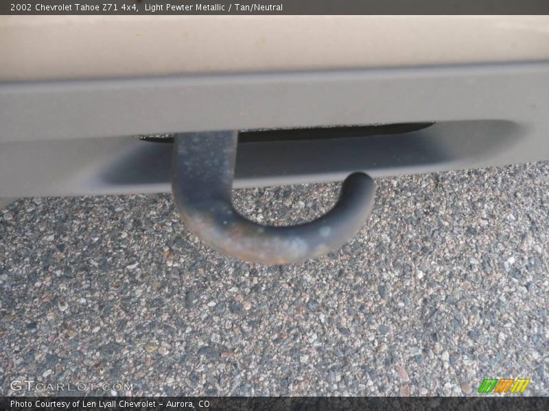 Light Pewter Metallic / Tan/Neutral 2002 Chevrolet Tahoe Z71 4x4