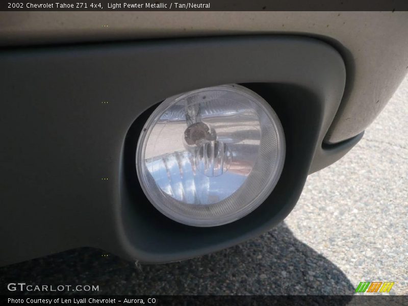 Light Pewter Metallic / Tan/Neutral 2002 Chevrolet Tahoe Z71 4x4