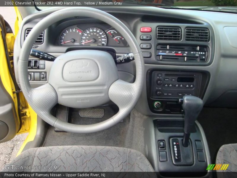 Yellow / Medium Gray 2002 Chevrolet Tracker ZR2 4WD Hard Top