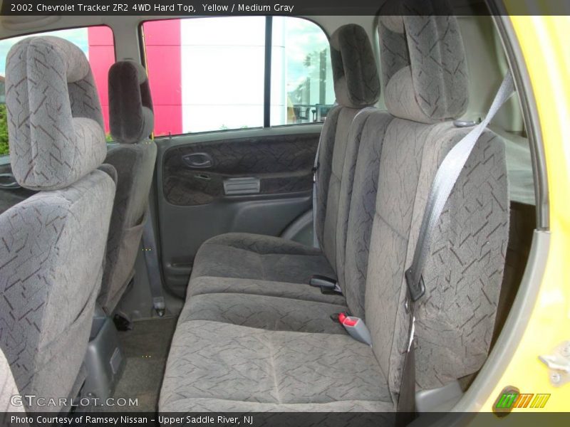 Yellow / Medium Gray 2002 Chevrolet Tracker ZR2 4WD Hard Top
