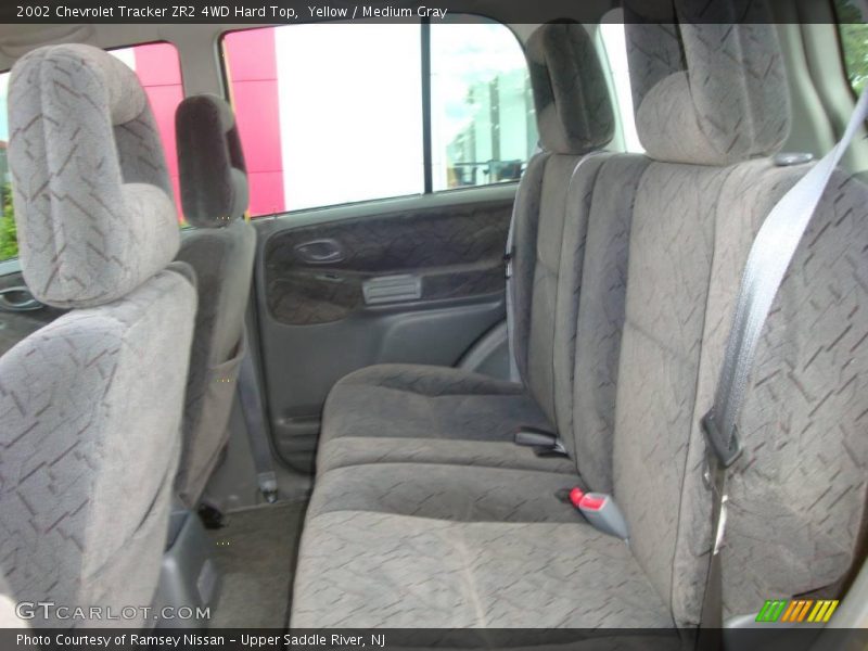 Yellow / Medium Gray 2002 Chevrolet Tracker ZR2 4WD Hard Top