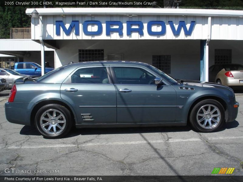 Magnesium Pearl / Dark Slate Gray/Medium Slate Gray 2005 Chrysler 300 C HEMI