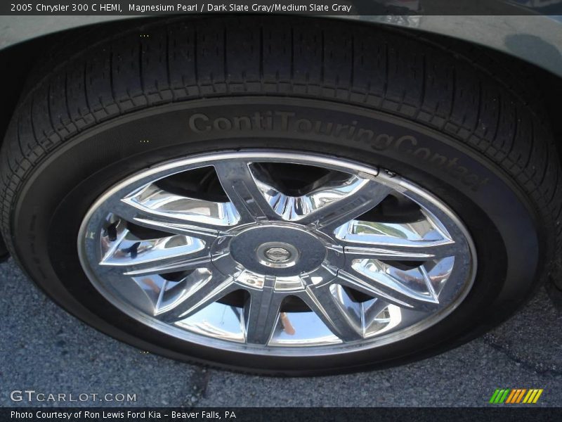 Magnesium Pearl / Dark Slate Gray/Medium Slate Gray 2005 Chrysler 300 C HEMI