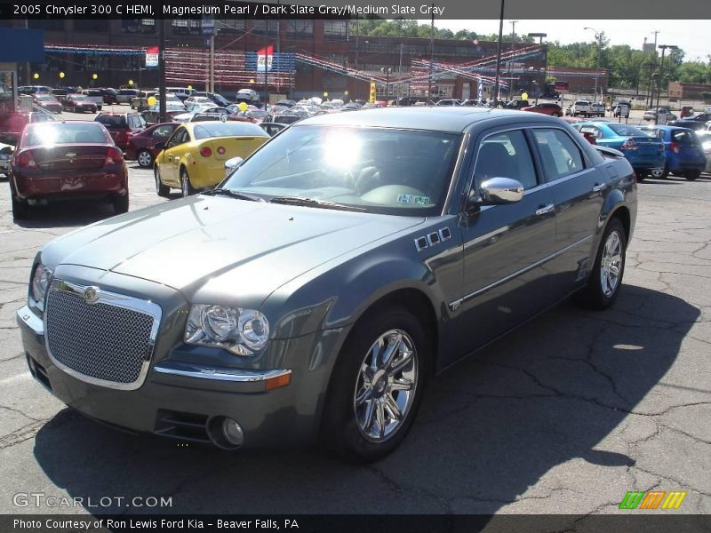 Magnesium Pearl / Dark Slate Gray/Medium Slate Gray 2005 Chrysler 300 C HEMI