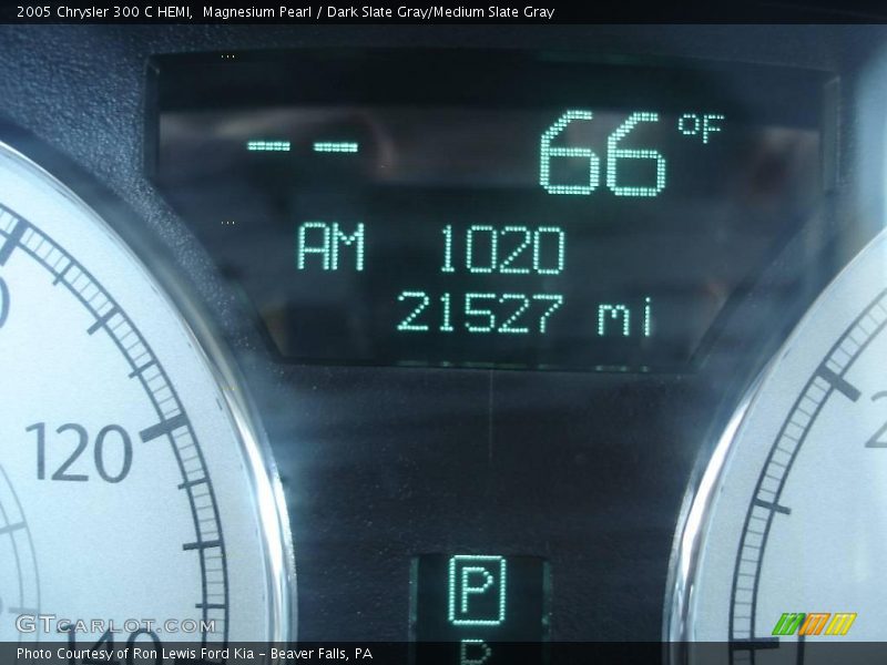 Magnesium Pearl / Dark Slate Gray/Medium Slate Gray 2005 Chrysler 300 C HEMI