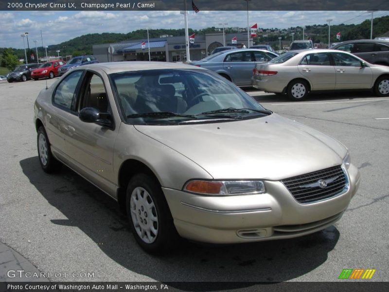 Champagne Pearl / Camel 2000 Chrysler Cirrus LX