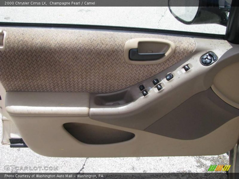 Champagne Pearl / Camel 2000 Chrysler Cirrus LX