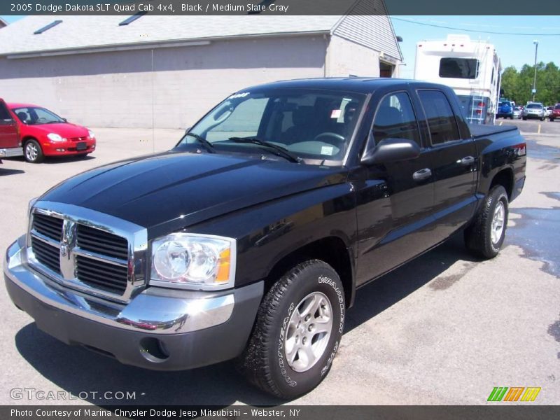 Black / Medium Slate Gray 2005 Dodge Dakota SLT Quad Cab 4x4