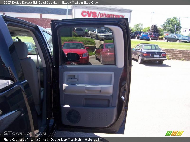 Black / Medium Slate Gray 2005 Dodge Dakota SLT Quad Cab 4x4