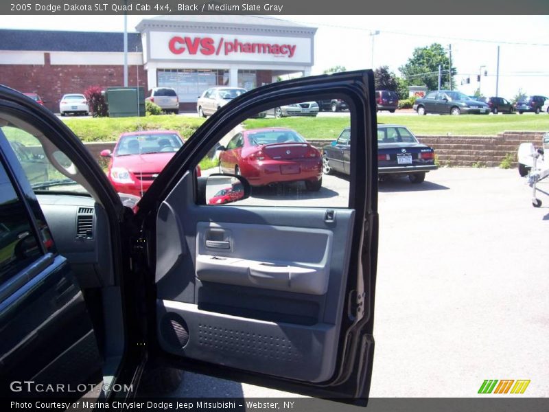 Black / Medium Slate Gray 2005 Dodge Dakota SLT Quad Cab 4x4