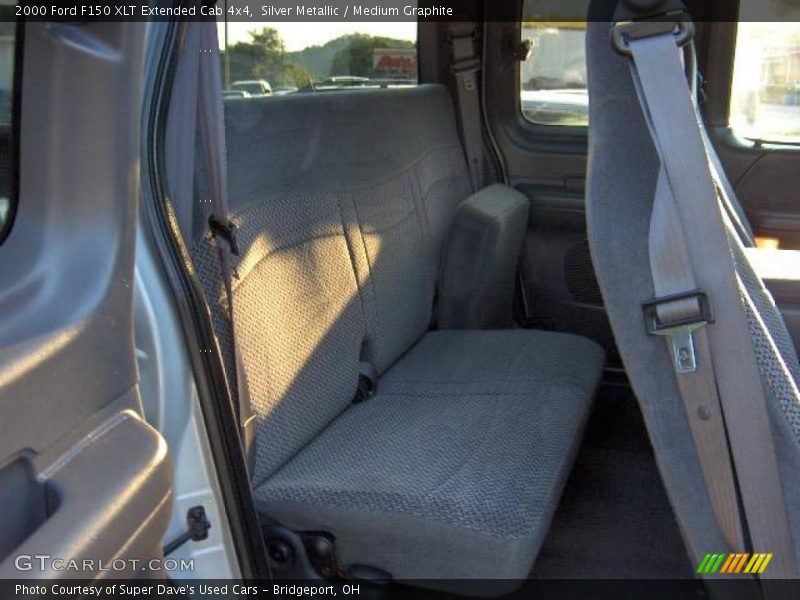 Silver Metallic / Medium Graphite 2000 Ford F150 XLT Extended Cab 4x4