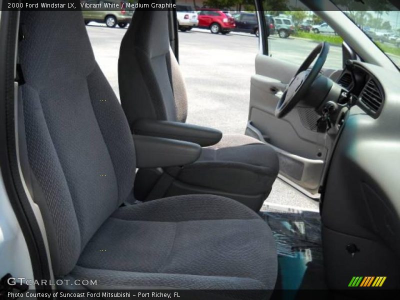 Vibrant White / Medium Graphite 2000 Ford Windstar LX