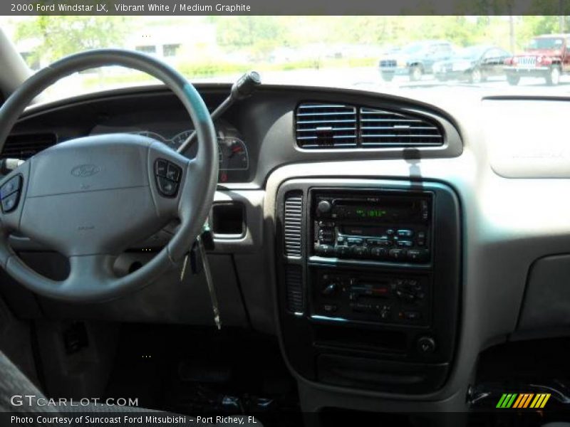 Vibrant White / Medium Graphite 2000 Ford Windstar LX