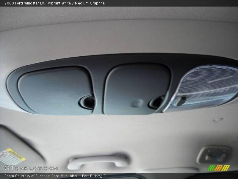 Vibrant White / Medium Graphite 2000 Ford Windstar LX