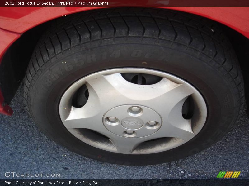 Infra Red / Medium Graphite 2002 Ford Focus LX Sedan