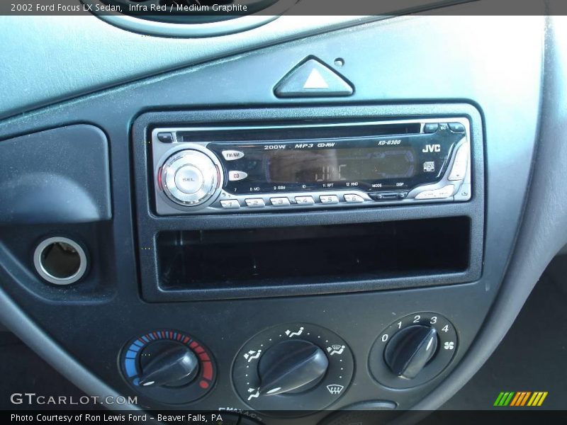 Infra Red / Medium Graphite 2002 Ford Focus LX Sedan