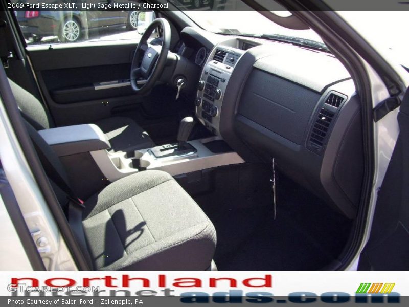 Light Sage Metallic / Charcoal 2009 Ford Escape XLT