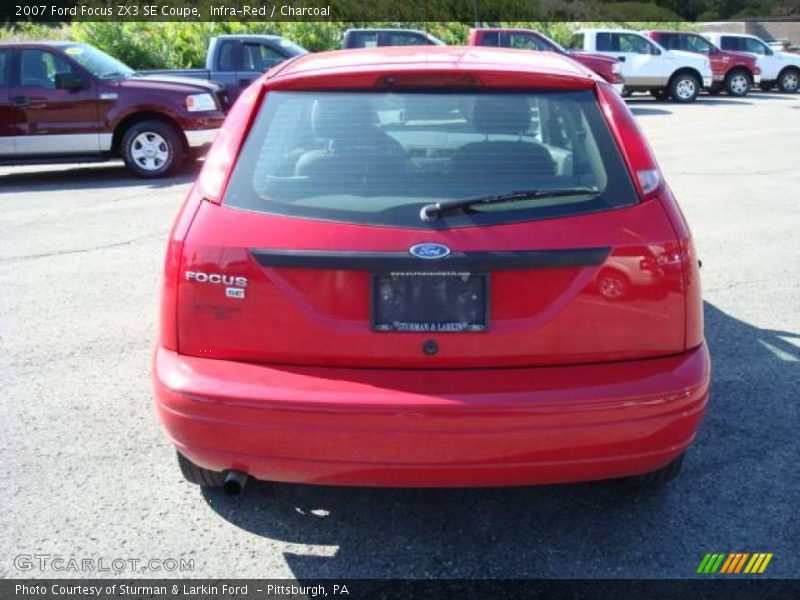 Infra-Red / Charcoal 2007 Ford Focus ZX3 SE Coupe