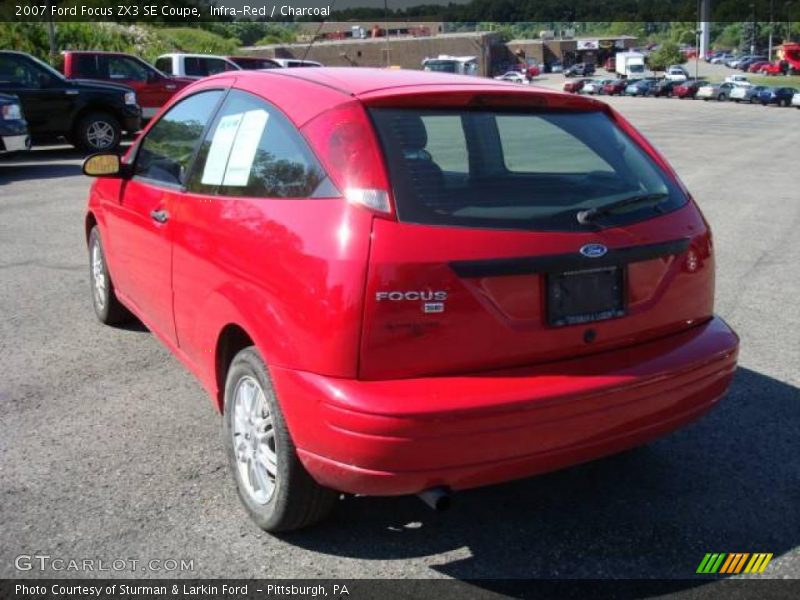 Infra-Red / Charcoal 2007 Ford Focus ZX3 SE Coupe