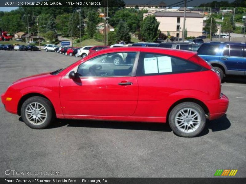 Infra-Red / Charcoal 2007 Ford Focus ZX3 SE Coupe