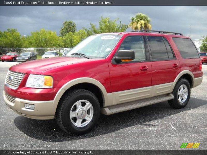 Front 3/4 View of 2006 Expedition Eddie Bauer