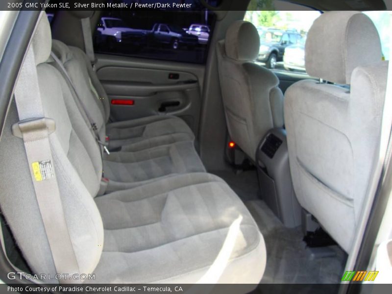 Silver Birch Metallic / Pewter/Dark Pewter 2005 GMC Yukon SLE