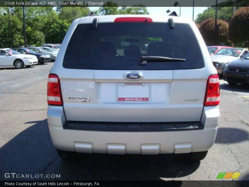 Silver Metallic / Charcoal 2008 Ford Escape XLT 4WD