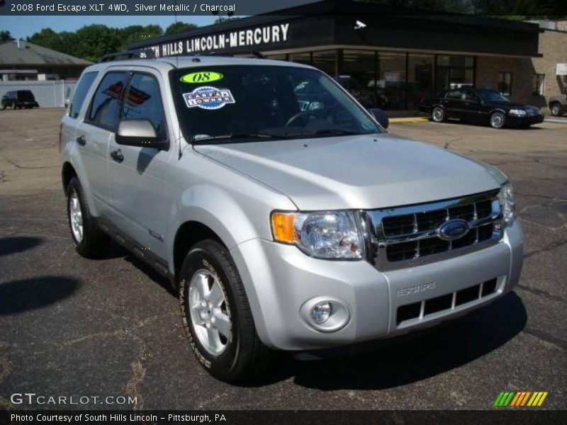 Silver Metallic / Charcoal 2008 Ford Escape XLT 4WD