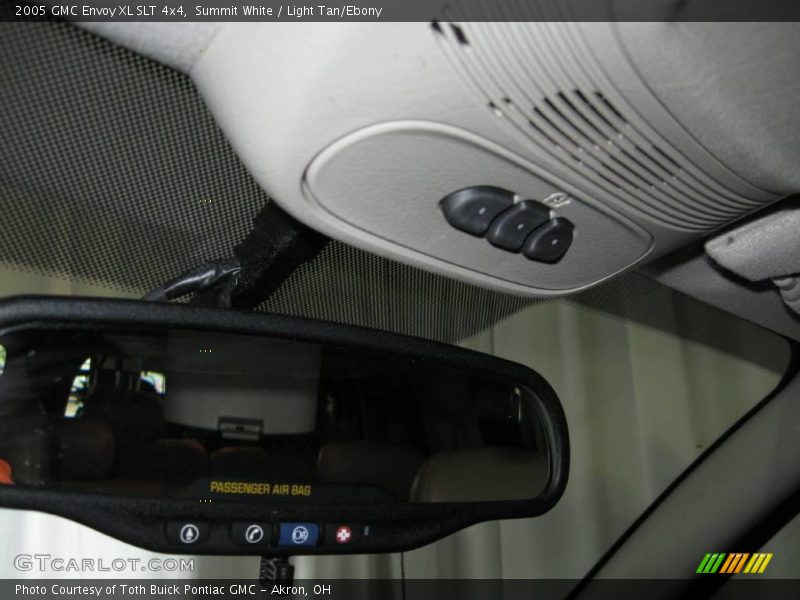 Summit White / Light Tan/Ebony 2005 GMC Envoy XL SLT 4x4