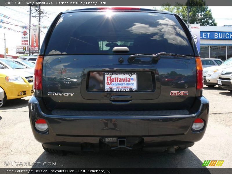 Carbon Metallic / Ebony Black 2006 GMC Envoy Denali 4x4