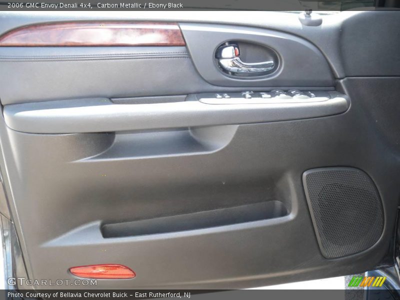 Carbon Metallic / Ebony Black 2006 GMC Envoy Denali 4x4