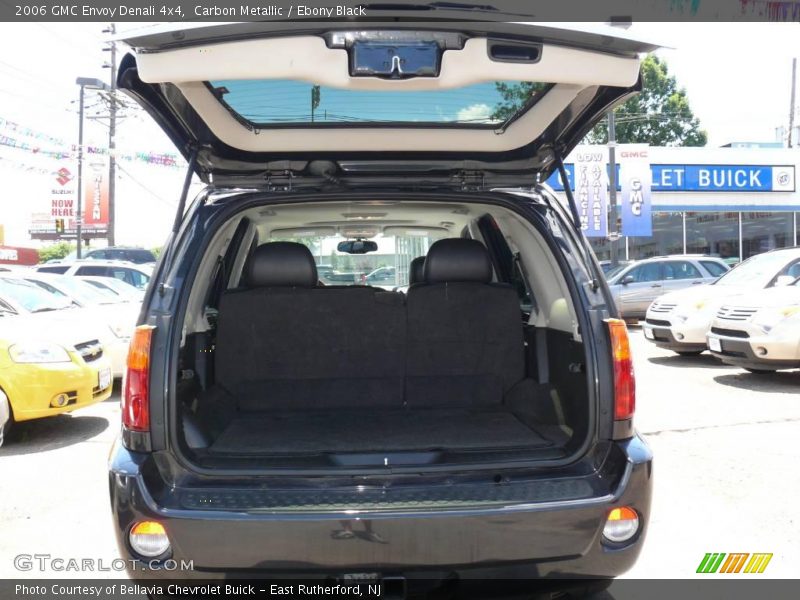 Carbon Metallic / Ebony Black 2006 GMC Envoy Denali 4x4