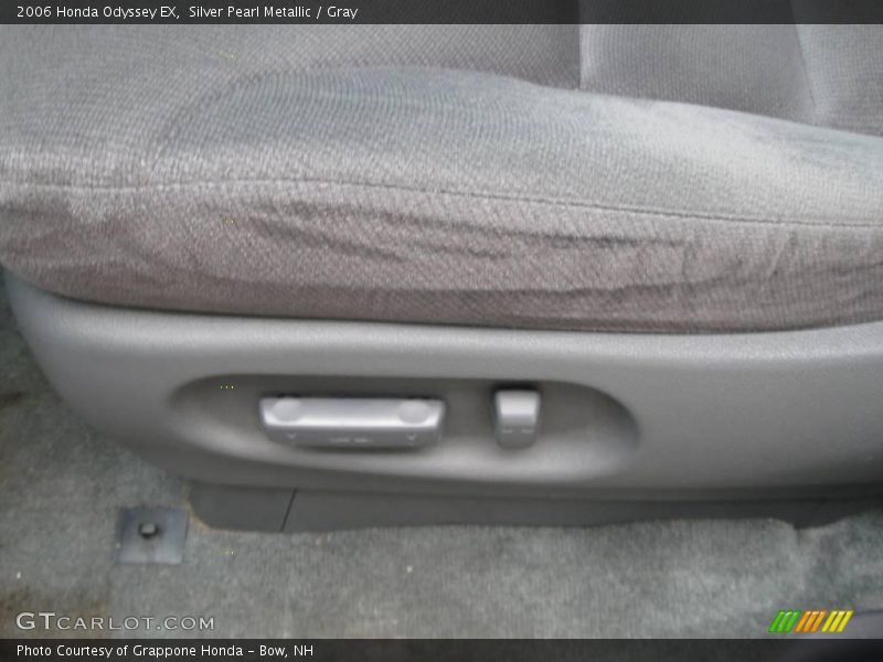 Silver Pearl Metallic / Gray 2006 Honda Odyssey EX