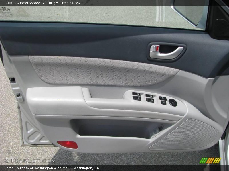 Bright Silver / Gray 2006 Hyundai Sonata GL