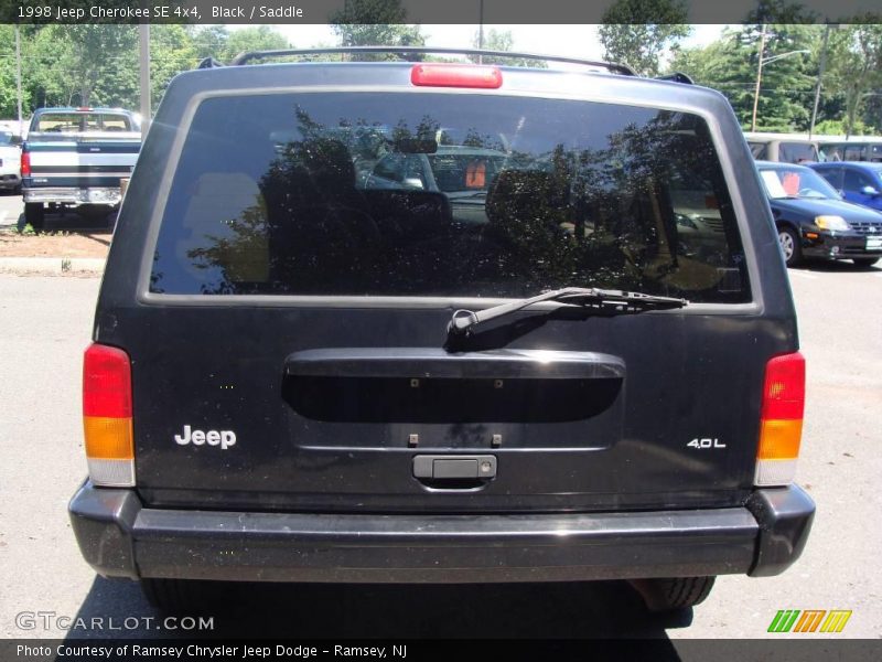 Black / Saddle 1998 Jeep Cherokee SE 4x4