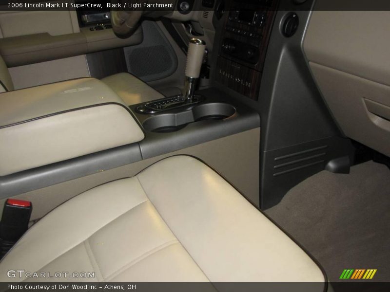 Black / Light Parchment 2006 Lincoln Mark LT SuperCrew