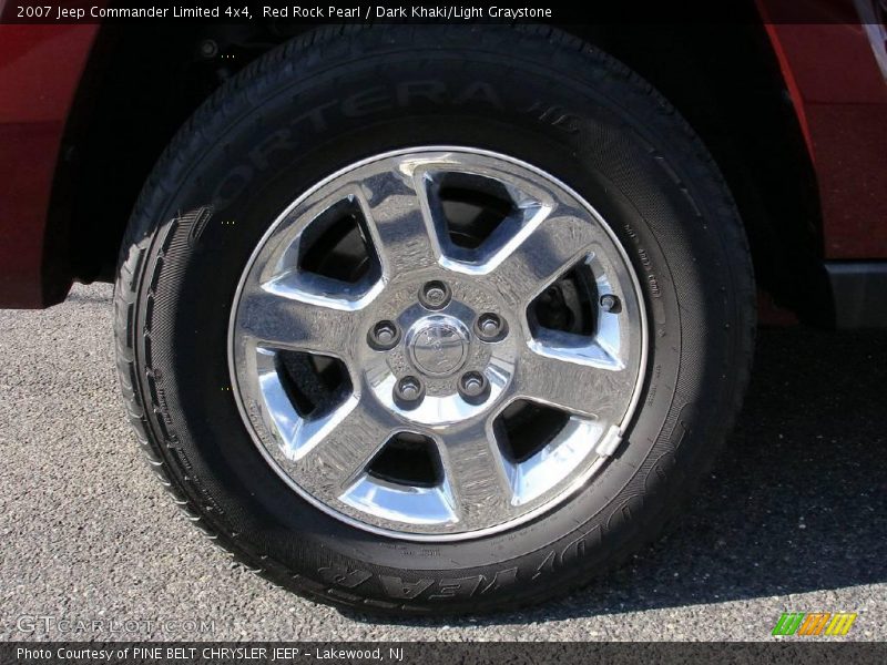 Red Rock Pearl / Dark Khaki/Light Graystone 2007 Jeep Commander Limited 4x4