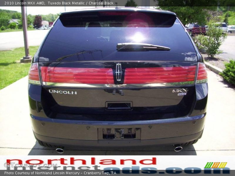 Tuxedo Black Metallic / Charcoal Black 2010 Lincoln MKX AWD